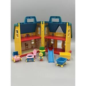 Jim Henson Illco Sesame Street Play Doll House Some Accessories & Big Bird READ